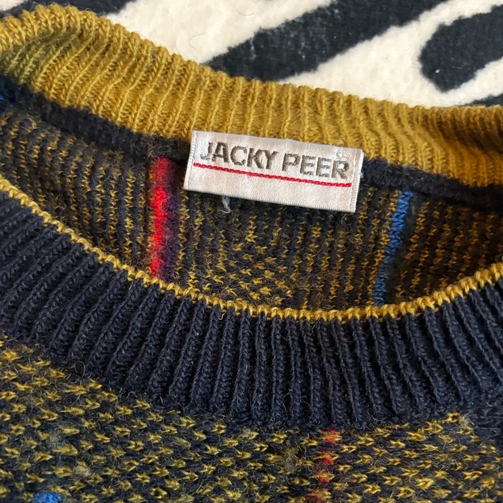 Vintage Black and Gold Sweater - Picture 2 of 4